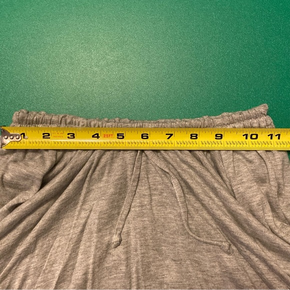 NWT GRAY GAP RAYON MINI SKIRT—BRAND-NEW! - Picture 5 of 8